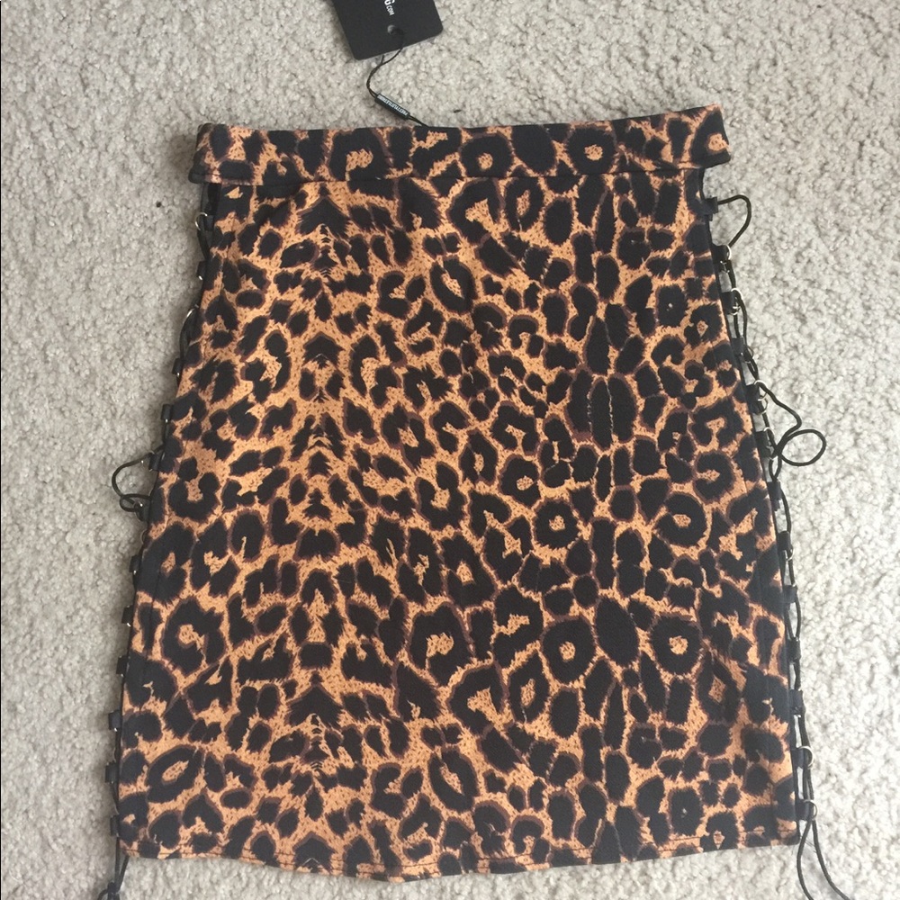 Side lace up skirt